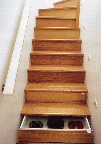 Необычные лестницы - лестница кладовая