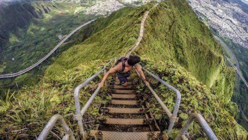 Топ-20: самые уникальные и захватывающие лестницы в мире