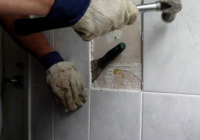 Проверенные и эффективные способы отмыть плитку после ремонта