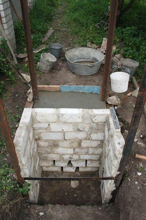 Фундамент для туалета на даче из кирпича