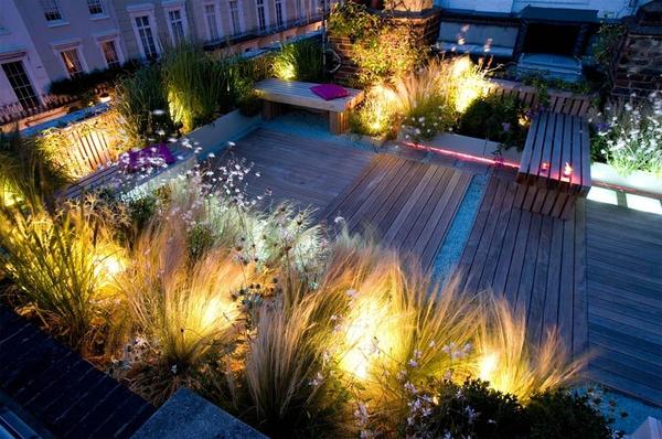 Сад на крыше ночью. Фото с сайта ooovista.ru