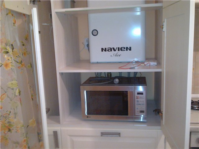 маленькая кухня дизайн фото 9 кв м с холодильником с котлом 3