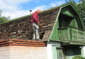 Ремонт крыши частного дома: замена кровли 
